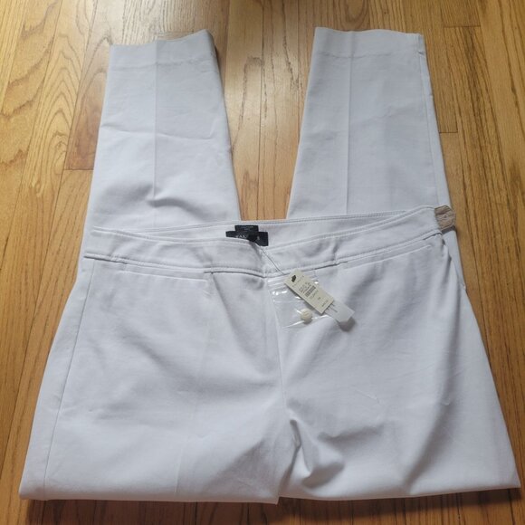 Talbots Womens Curvy Fit White Pants Size 14 NWT - Picture 1 of 3